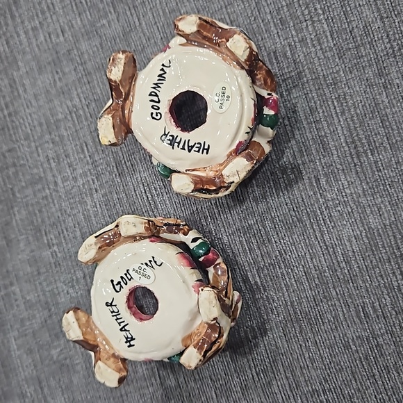 💥50% sale💥SET OF 2 Heather Goldminc ceramic gingerbread votive holders #1029 - Picture 4 of 6